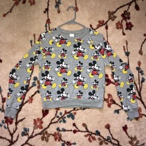 cropped Disney sweater <3